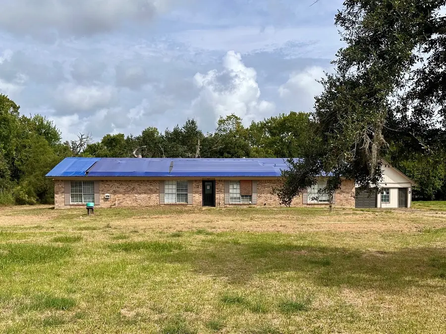 10 Forrest Lane, Angleton, TX 77515 - #3