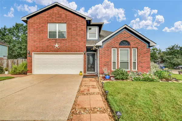 257 N Ranch House Road, Angleton, TX 77515
