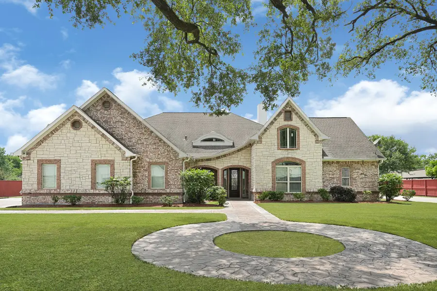 13635 Reeveston Road, Houston, TX 77039 - Image #2