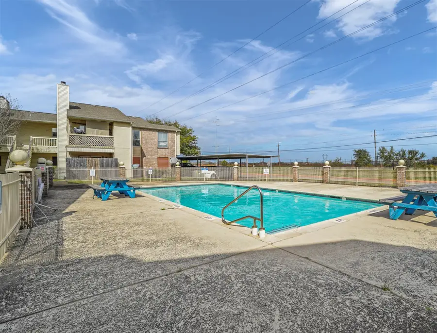 7600 Emmett F Lowry Expressway #314, Texas City, TX 77591 - Image #2