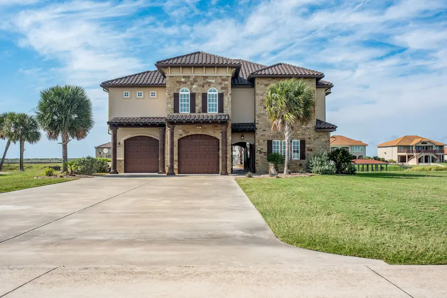 230 Chateau Way, Port O Connor, TX 77982 - Image #2
