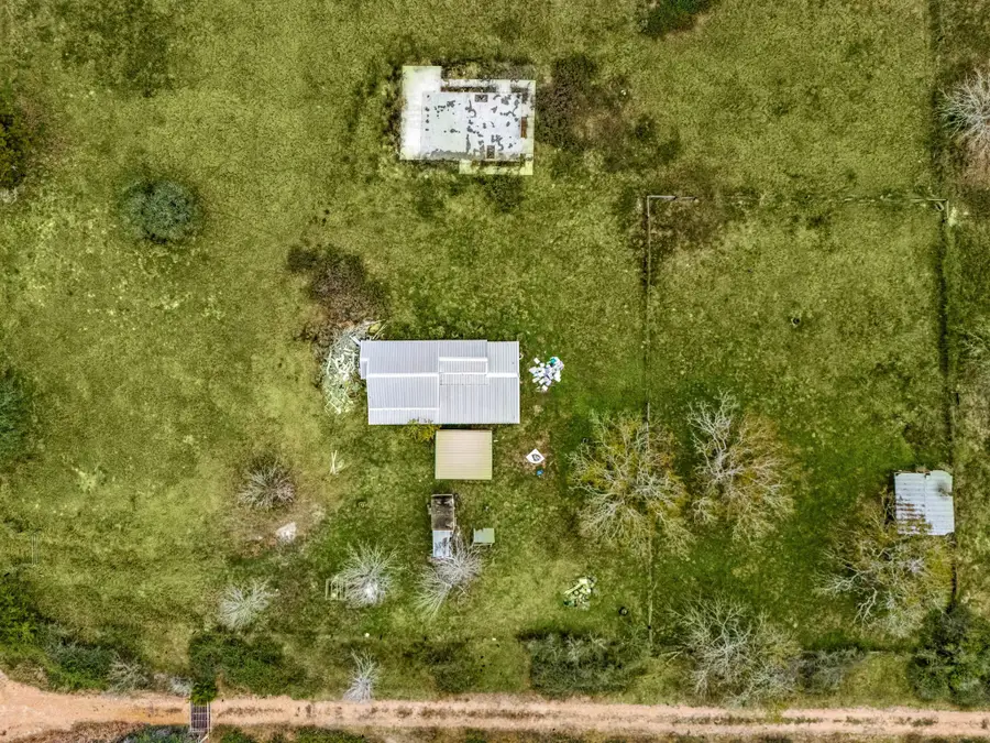 1187 & 1201 Ramsey Road, Alleyton, TX 78935 - Image #3