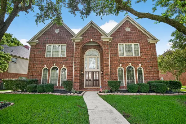 4907 Keneshaw Street, Sugar Land, TX 77479