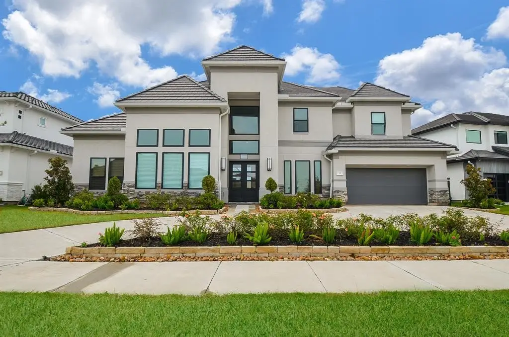 11 Laurel Wreath Trail, Sugar Land, TX 77498 - Image #1