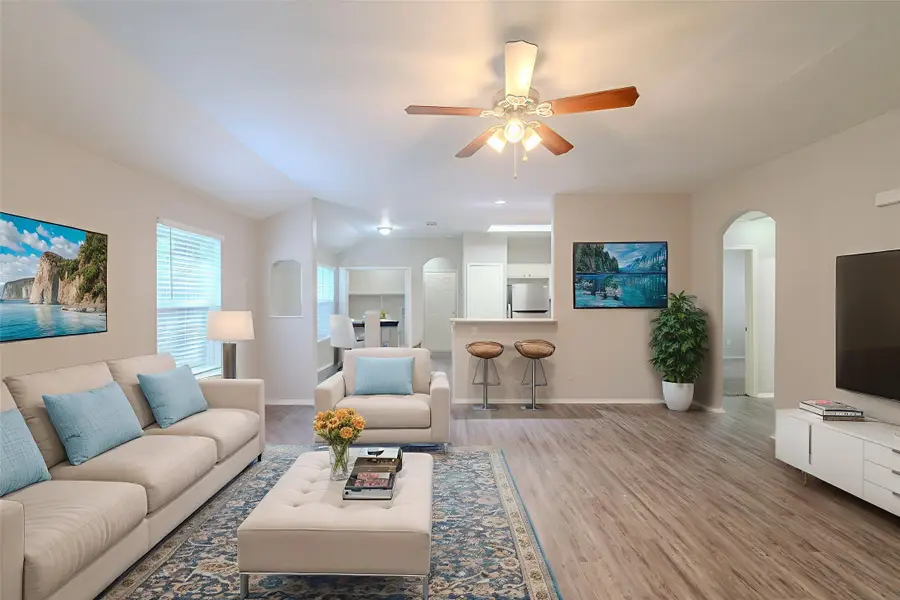 342 Harbor Mist Drive, Crosby, TX 77532 - Image #2