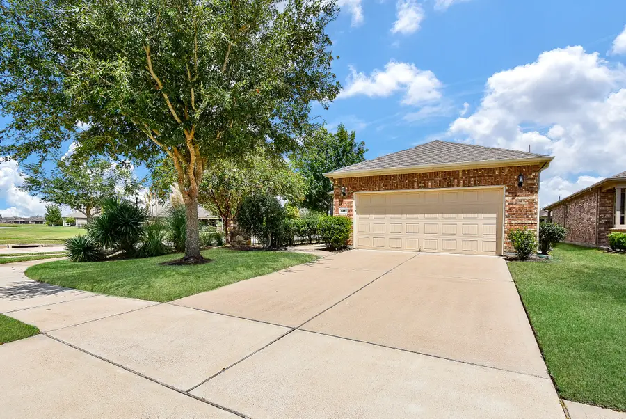 3210 Cocoplum Way, Richmond, TX 77469 - Image #2