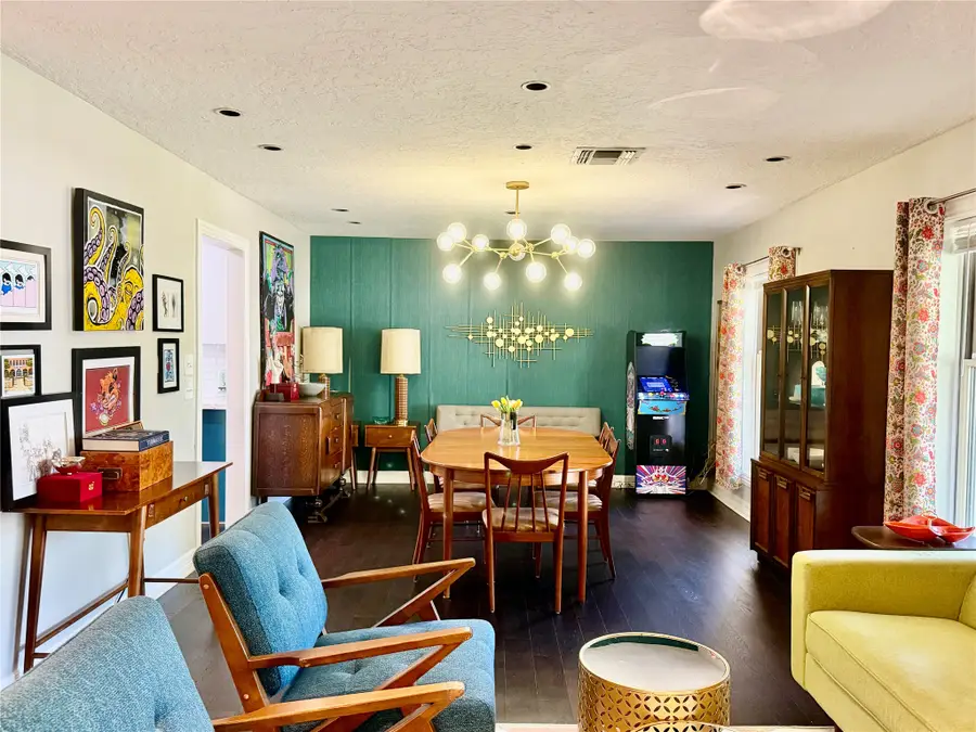 4315 Breakwood Drive, Houston, TX 77096 - #3