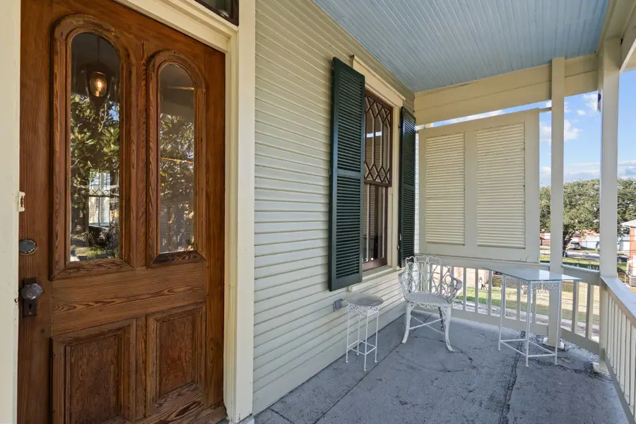 611 Church Street, Galveston, TX 77550 - Image #3