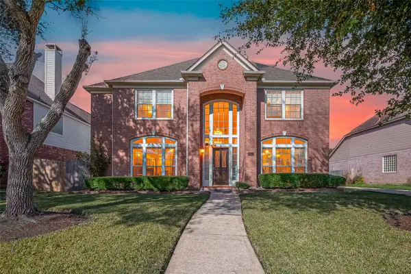 5911 Canyon Brook Court, Sugar Land, TX 77479