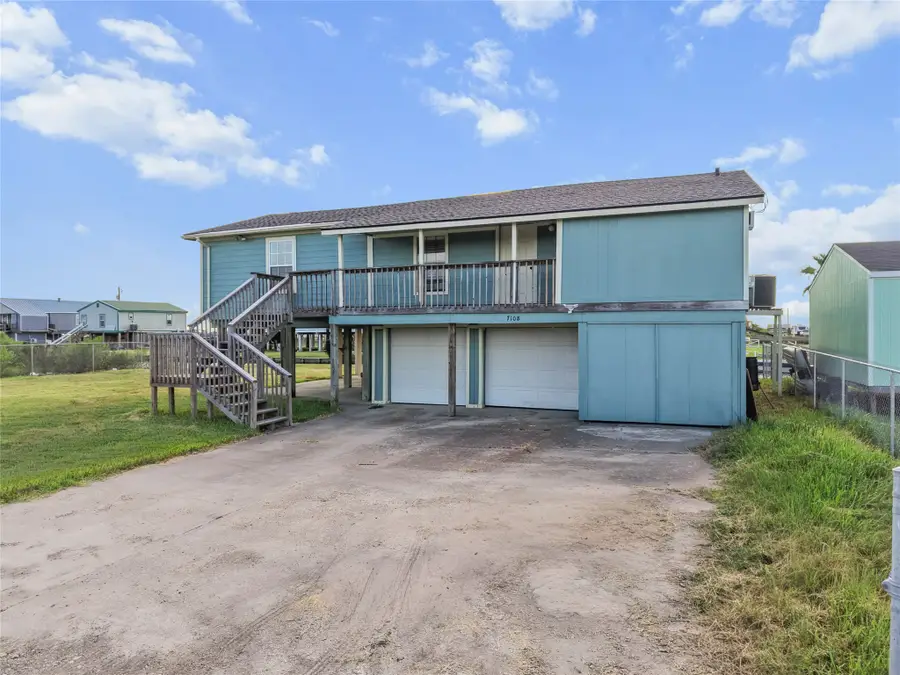 7108 E Hunter Drive, Hitchcock, TX 77563 - #3