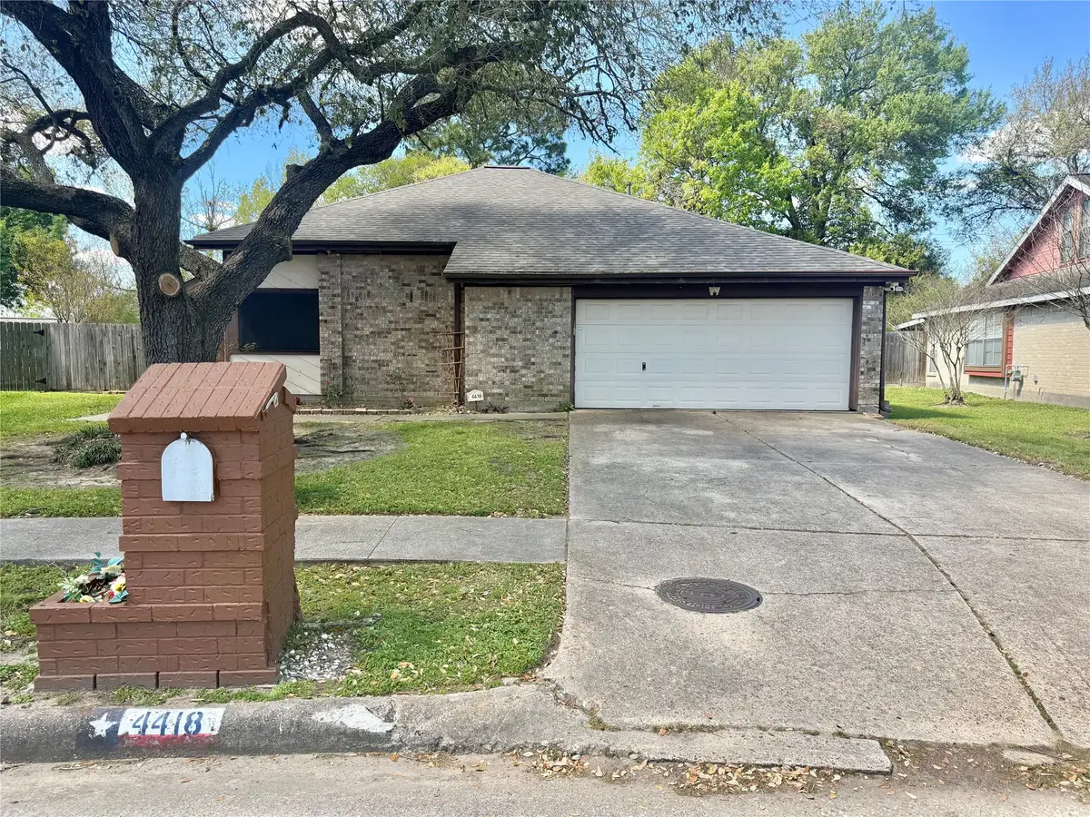 4418 Glen Avon Drive, Pasadena, TX 77505 - #1