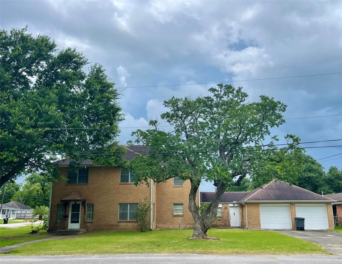 1720 Elm Street, Bay City, TX 77414 - #1