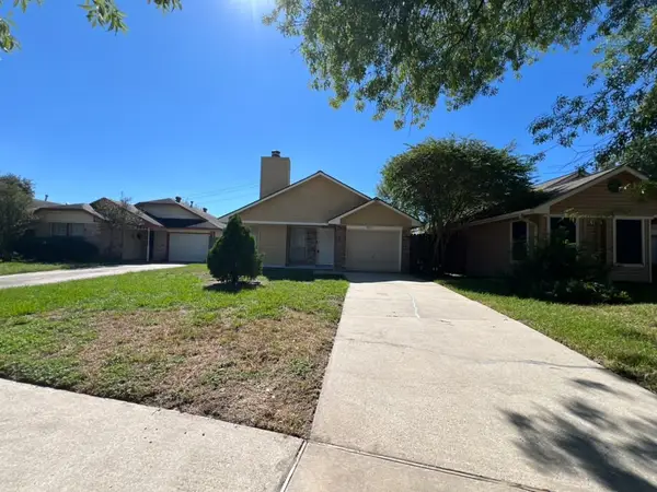 9311 Crescent Moon Drive, Houston, TX 77064