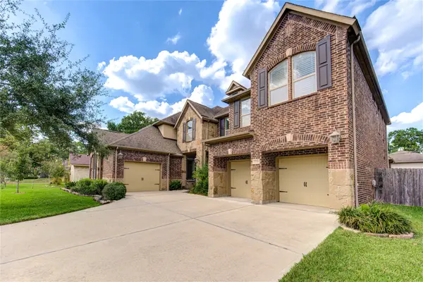 12454 Mooreknoll Lane, Houston, TX 77024