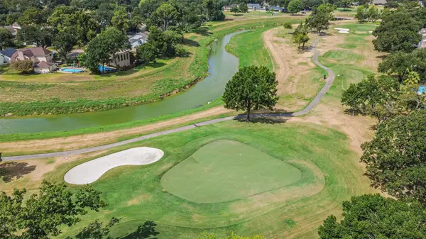 14823 El Miranda Drive, Houston, TX 77095