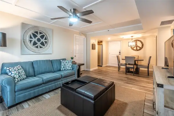 3525 Sage Road #913, Houston, TX 77056