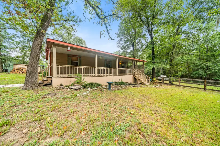 17 Pine Wood Drive, Huntsville, TX 77320 - Image #2