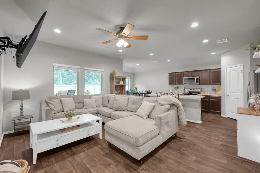 20874 Olive Leaf Street, New Caney, TX 77357 - Image #3