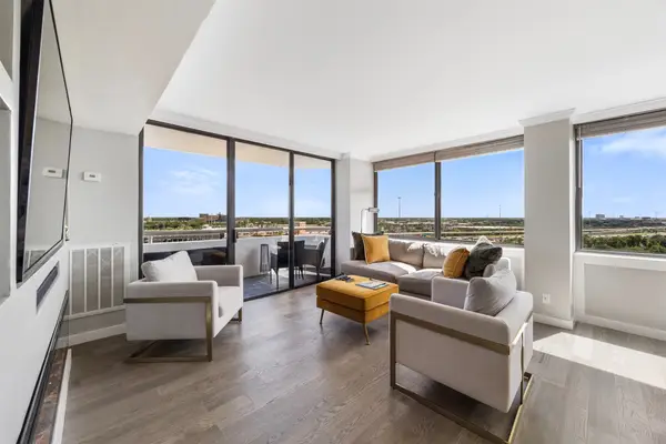 3525 Sage Road #1403, Houston, TX 77056