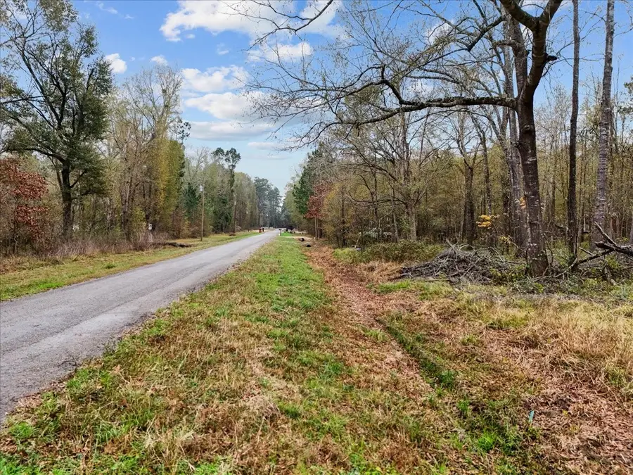 1209 County Road 2145, Cleveland, TX 77327 - Image #3
