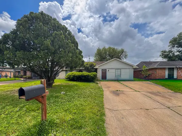 4214 Sandydale Lane, Houston, TX 77039