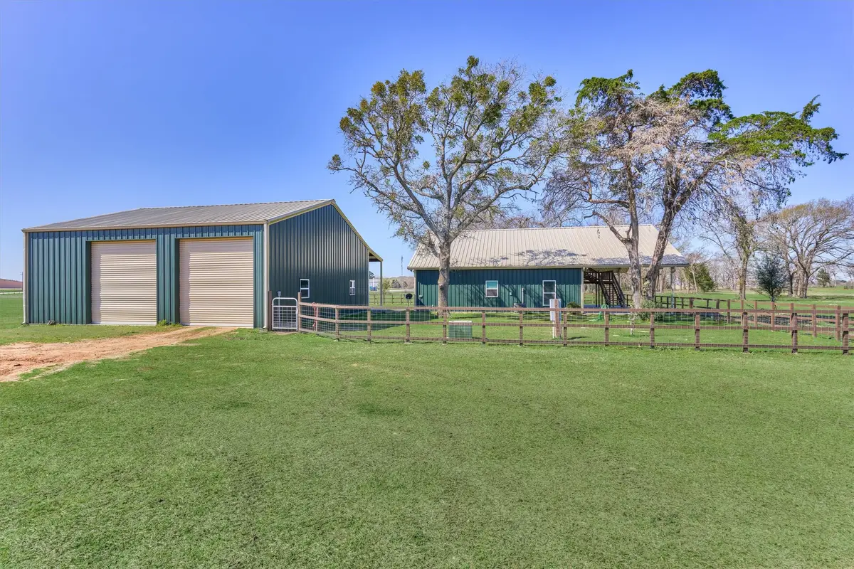 3792 County Road 305, Buffalo, TX 75831 - Image #1