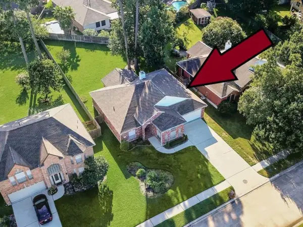 25710 Bearborough Drive, Spring, TX 77386