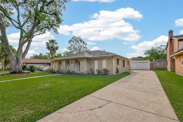 9818 Sagemoss Lane, Houston, TX 77089