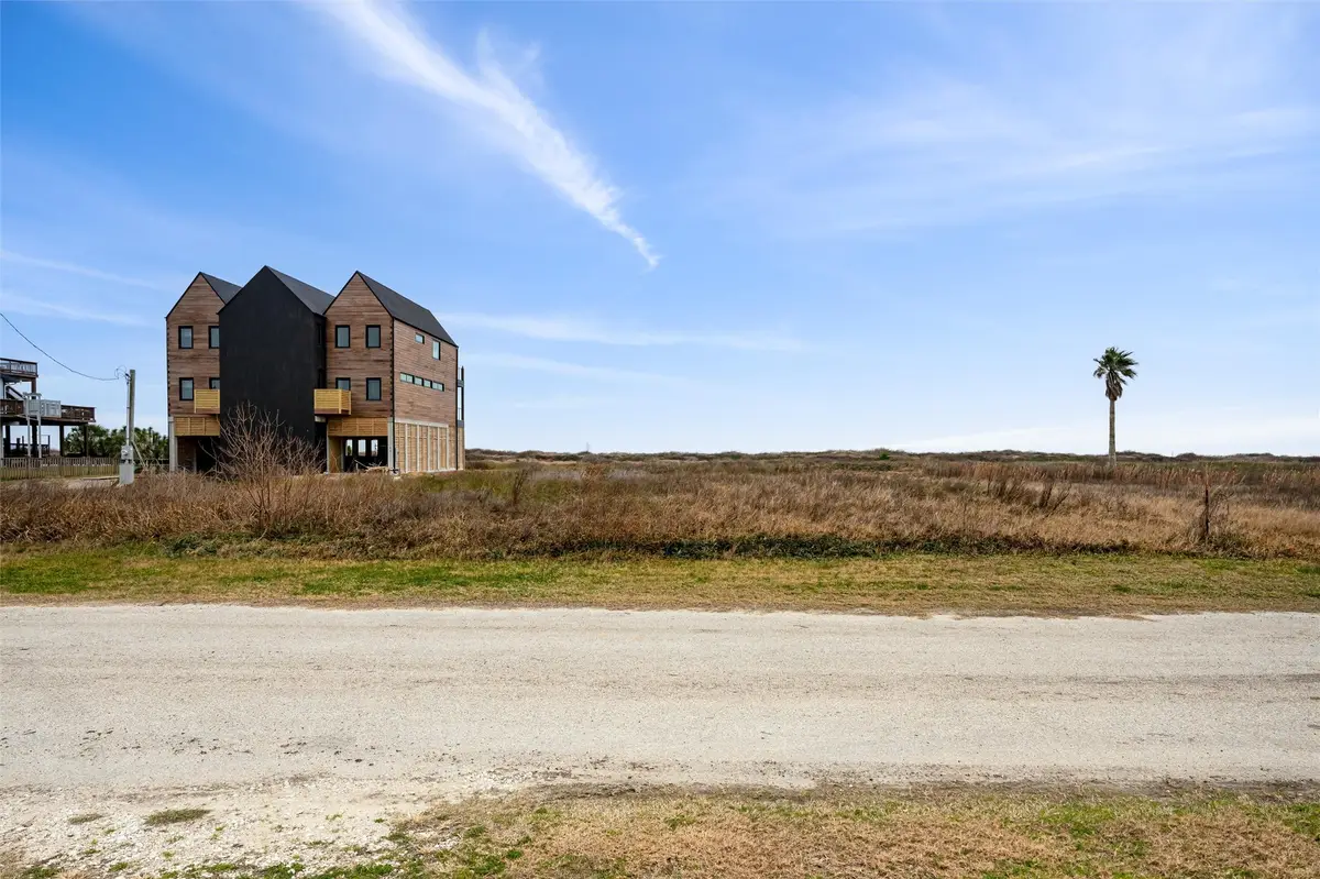 338 Atkinson Street, Crystal Beach, TX 77650 - #1