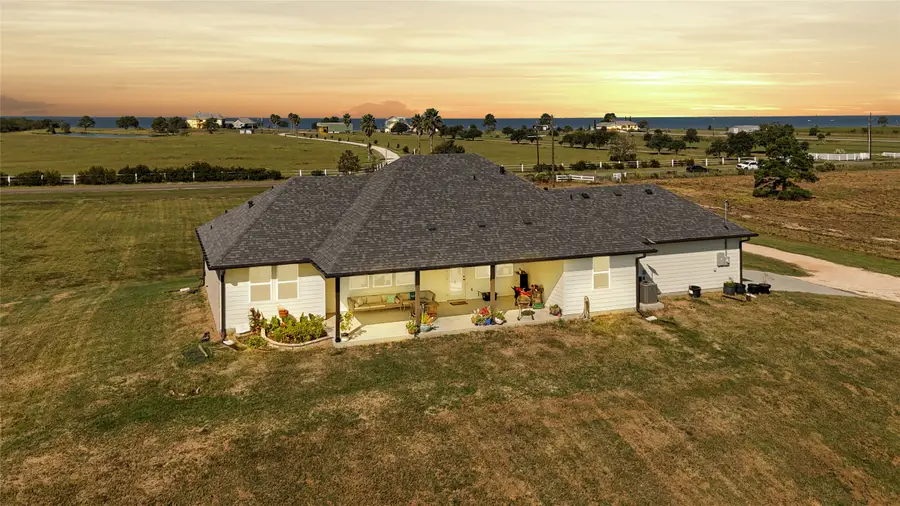 2256 W Bayshore Road, Anahuac, TX 77514 - #2