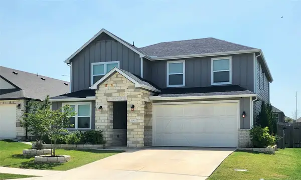 13302 Henrietta Plaza, Manor, TX 78653