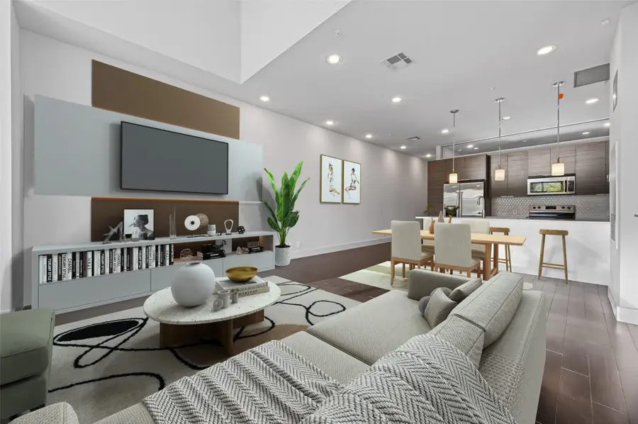 207 Pierce Street #307, Houston, TX 77002 - Image #2