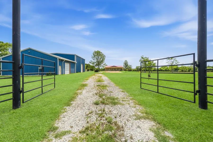 912 Fm 405, Huntsville, TX 77320 - #3