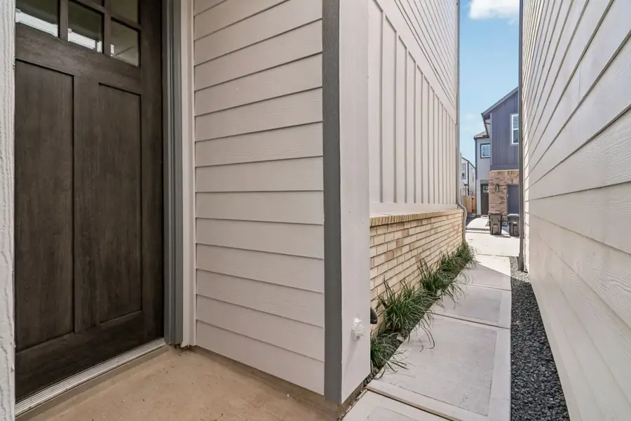 10024 Rustic Charm Street, Houston, TX 77080 - Image #3