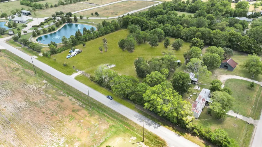 21050 Crosby Eastgate Road, Crosby, TX 77532 - Image #2