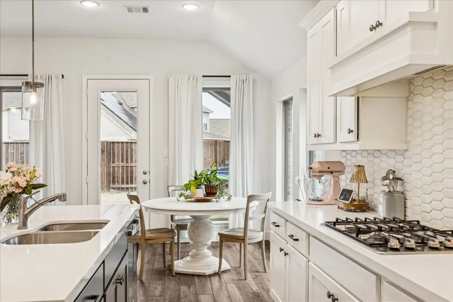 4527 Peloton Road, Rosharon, TX 77583 - Image #2