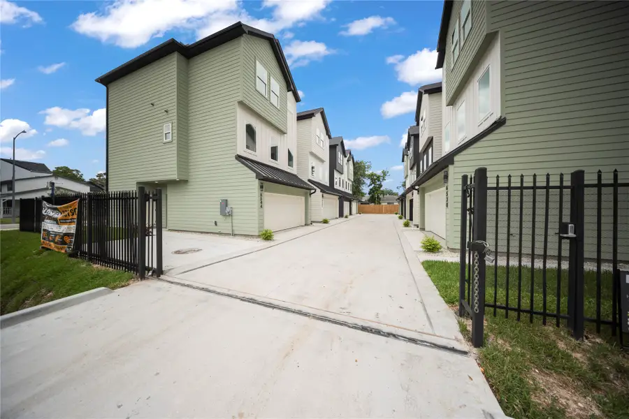 6540 Goldspier St, Houston, TX 77091 - #3
