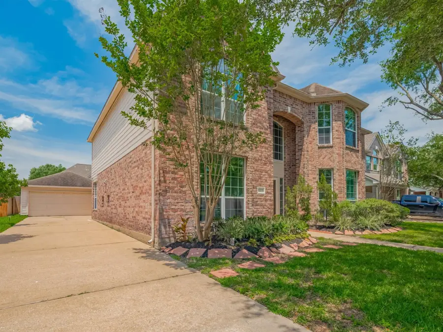 9205 Sunridge Court, Pearland, TX 77584 - #2