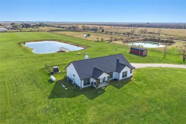 17637 Englin Road, Winnie, TX 77665