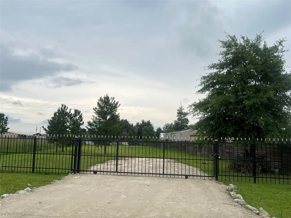 52 Road 5120, Cleveland, TX 77327 - #1