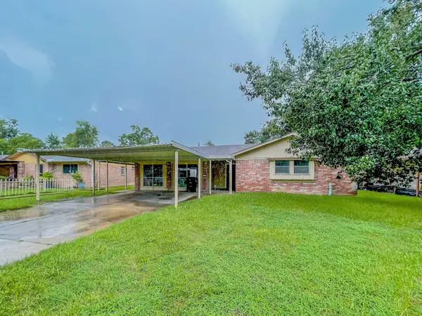 7219 Willowtex Drive, Houston, TX 77396