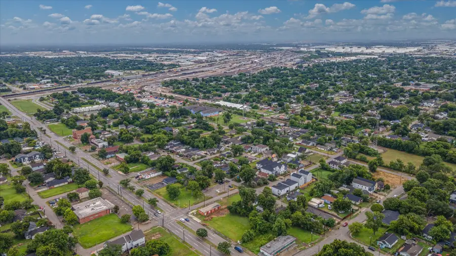 2016 Lockwood Drive, Houston, TX 77020 - #2
