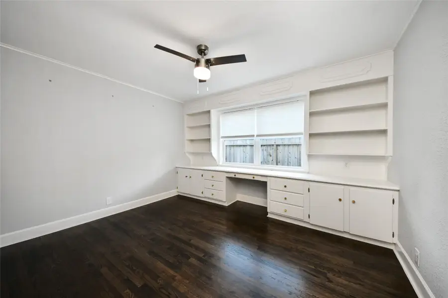 5605 Flack Drive, Houston, TX 77081 - Image #3