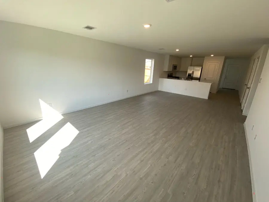 12118 Kellsway Court, Conroe, TX 77306 - Image #2