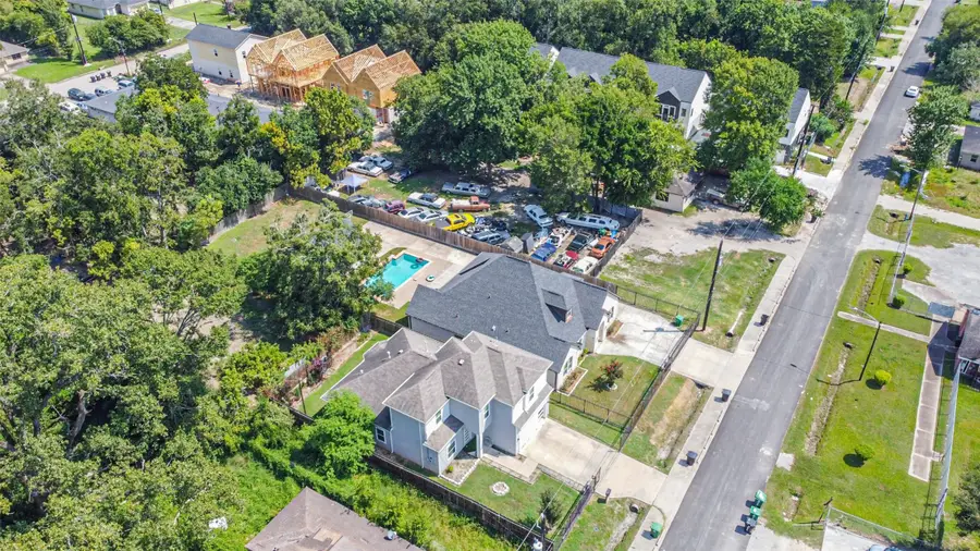5101 Mallow Street, Houston, TX 77033 - #3