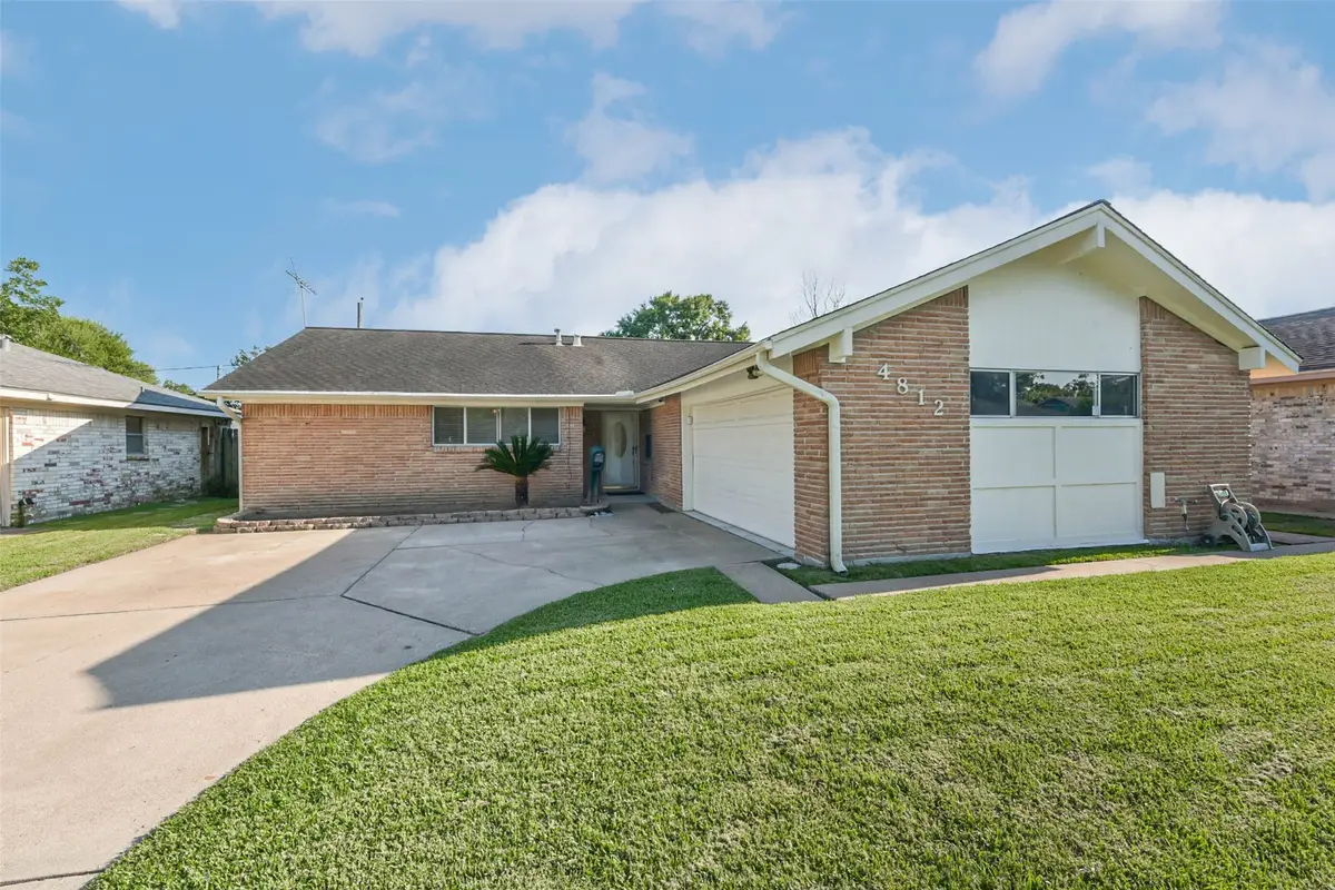 4812 Mistletoe Road, Pasadena, TX 77505 - Image #1