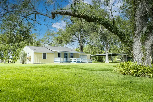 387 County Road 268, Sargent, TX 77414