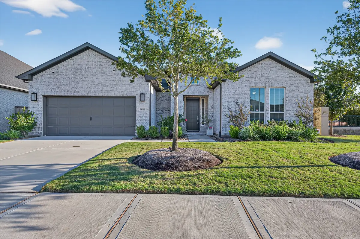 28939 Shady Grove Lane, Fulshear, TX 77441 - #1