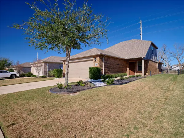 3242 Golden Eagle Way, Richmond, TX 77469