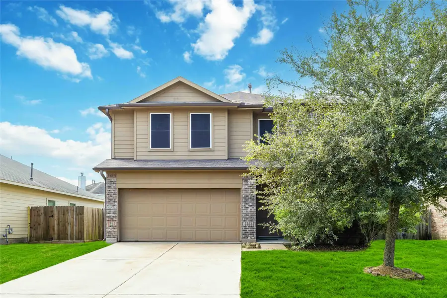 221 Shoshone Ridge Drive, La Marque, TX 77568 - Image #2